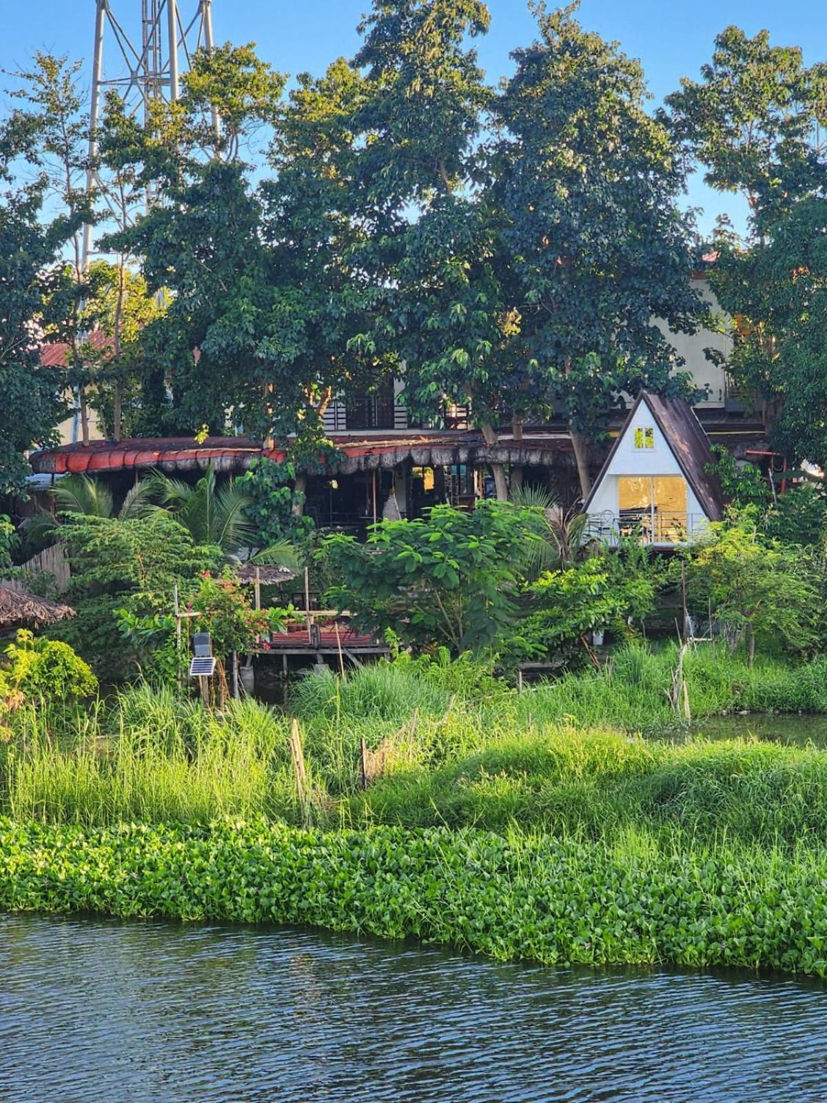 The River House - Loft Unit - Vigan Exterior photo